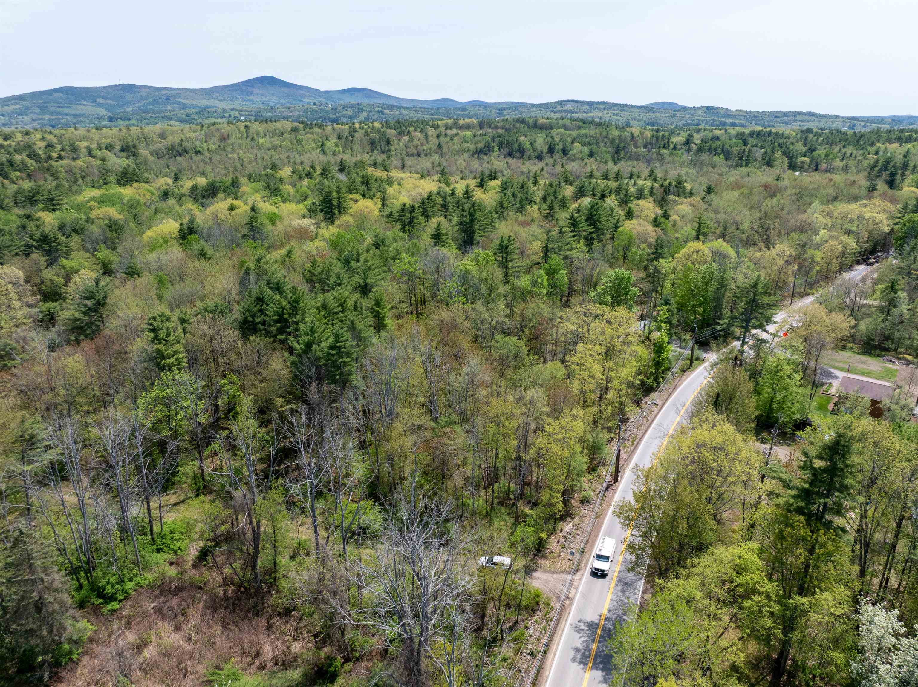 547 White Oaks Road