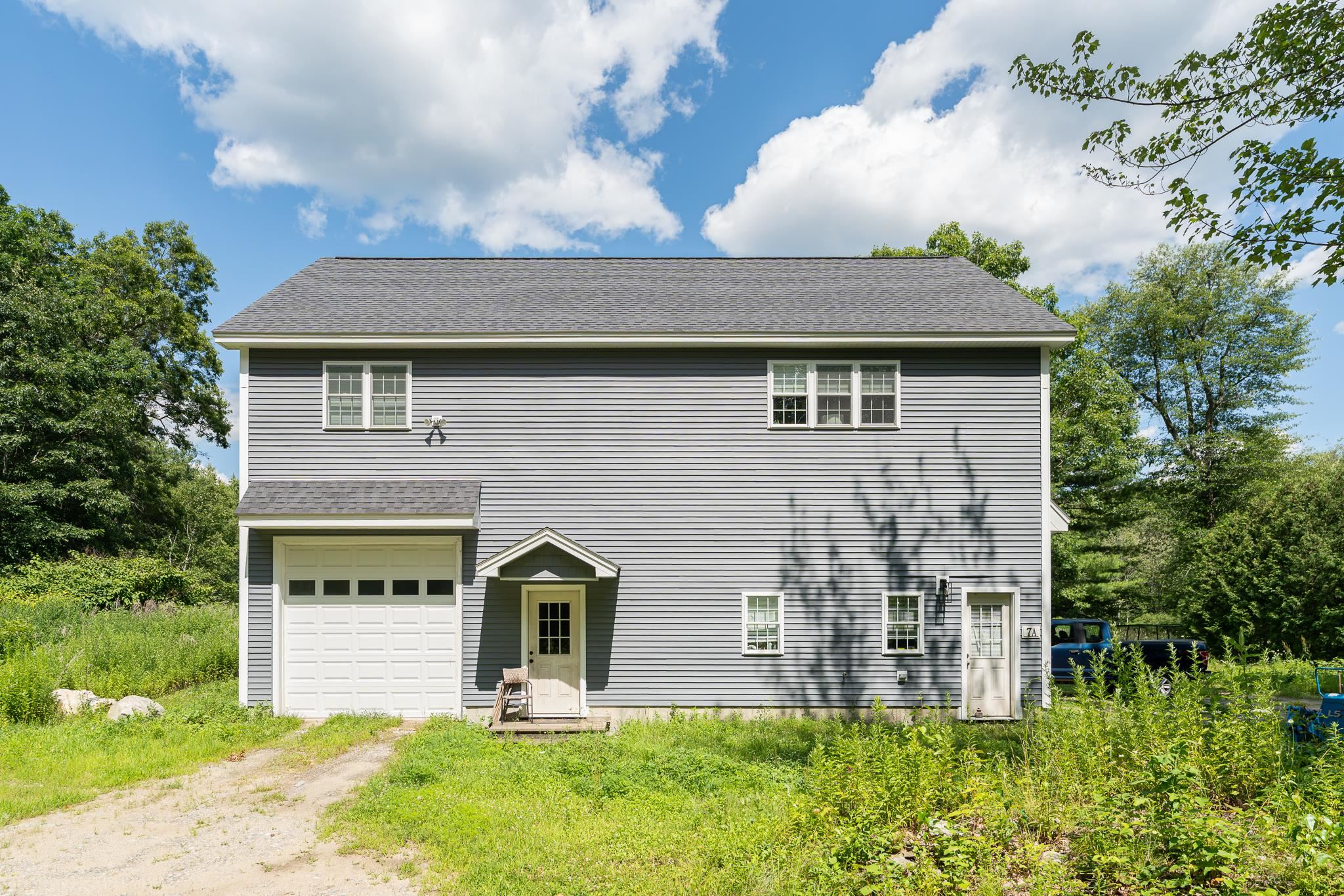 7 Woods Avenue