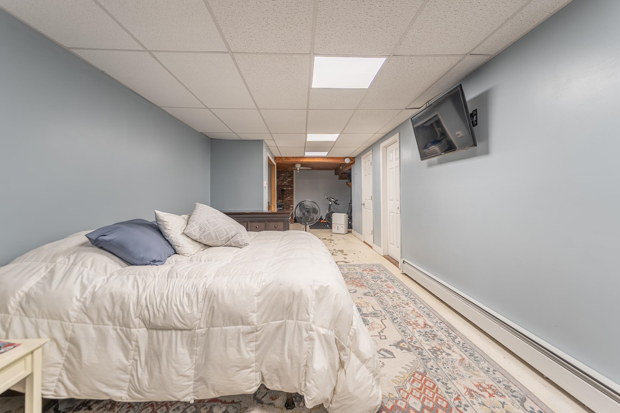 7 Woods Avenue