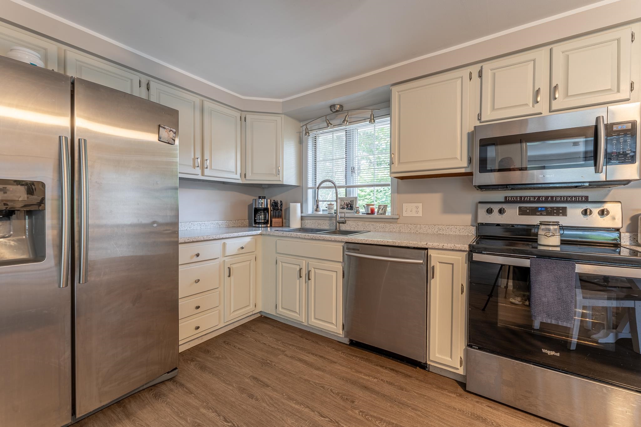 7 Woods Avenue
