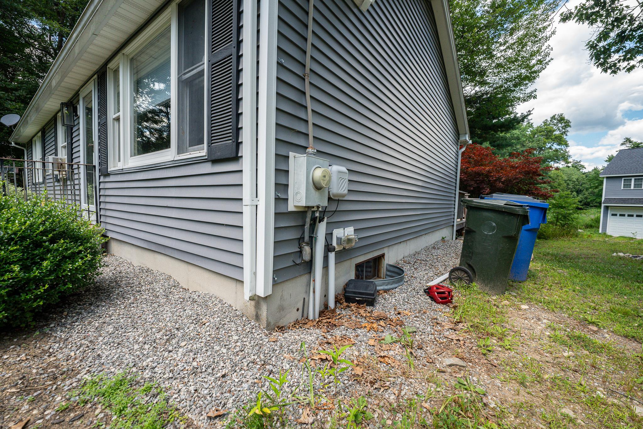 7 Woods Avenue