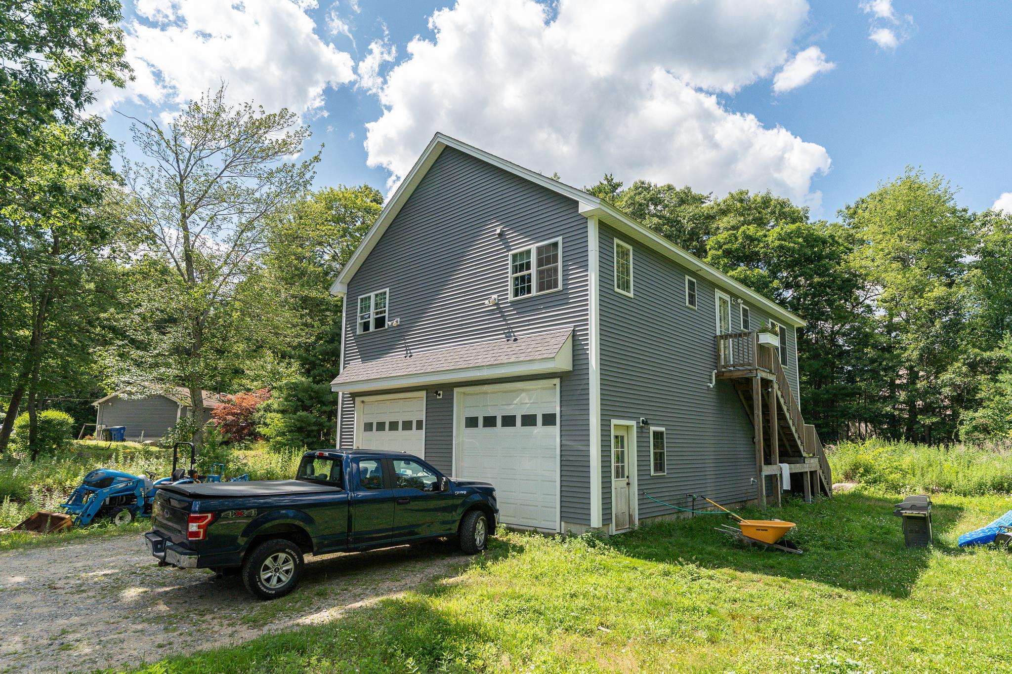 7 Woods Avenue