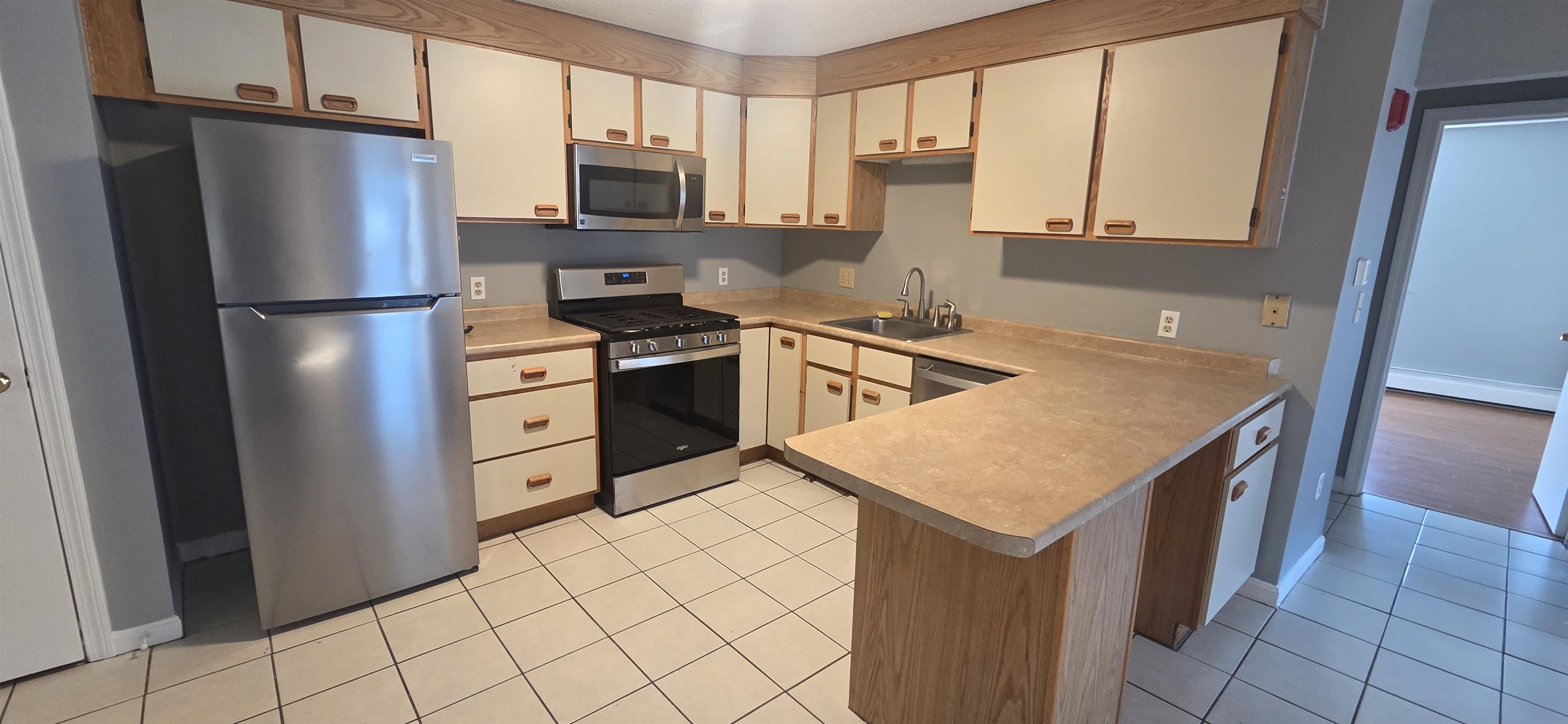 302 Knights Bridge Drive Unit: 302