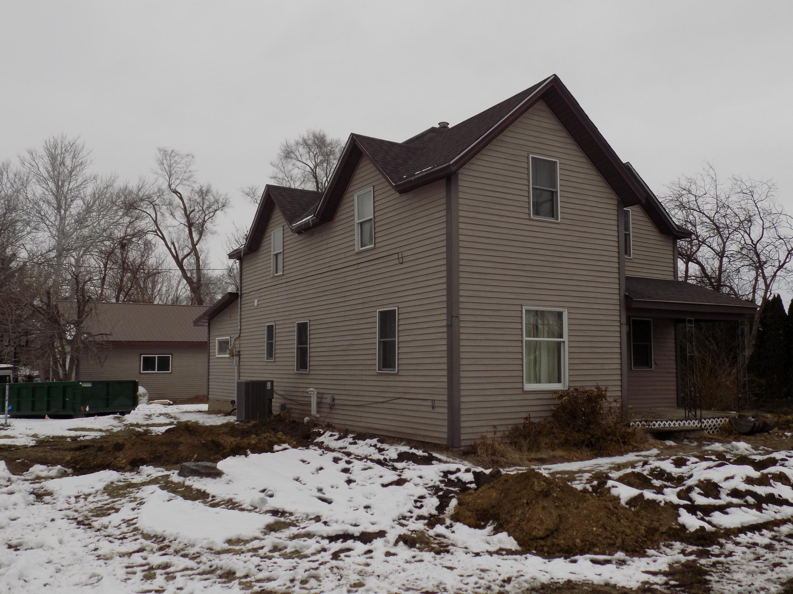 112 Luther Street