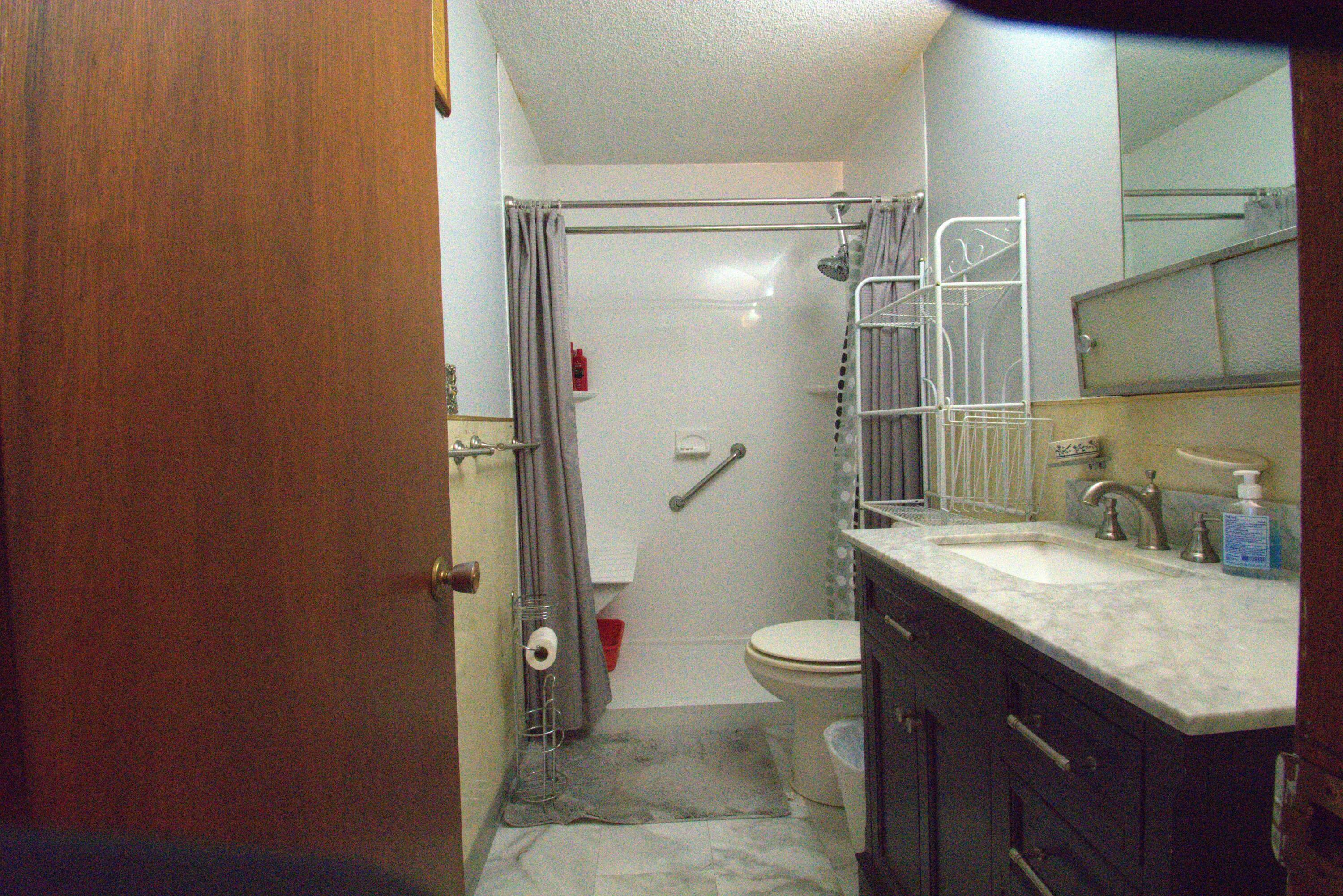 516 W 16th Street