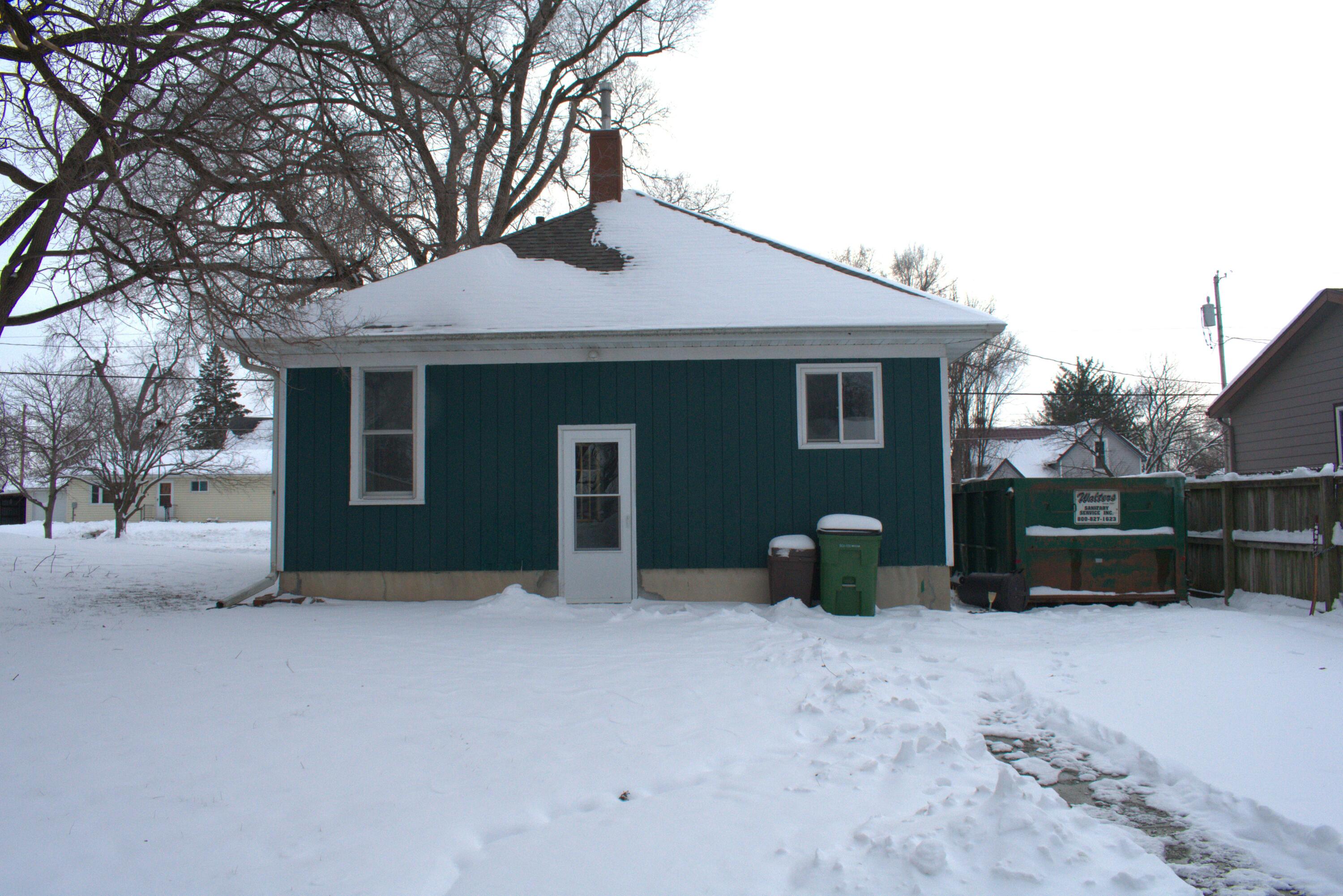 307 W 7th Street