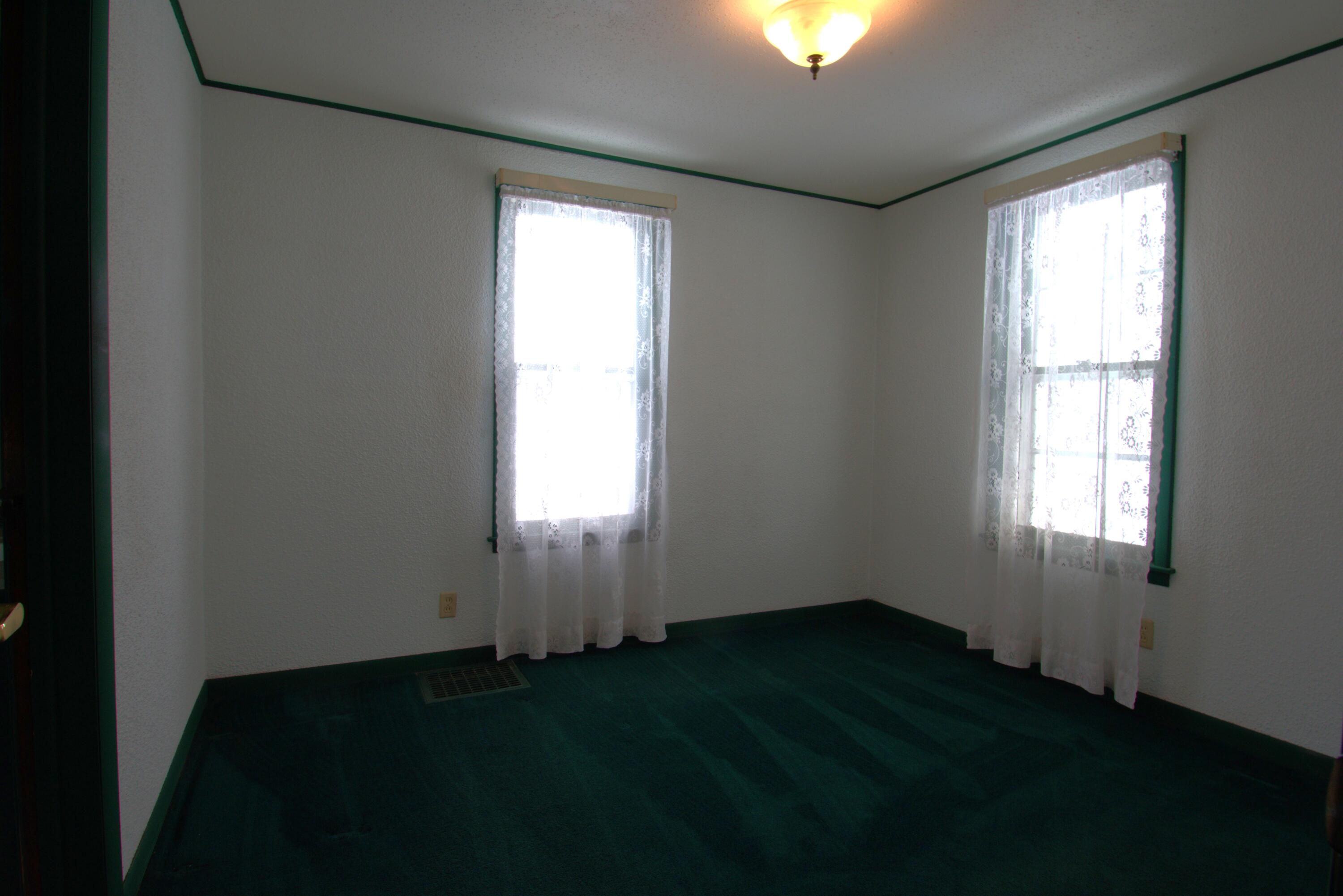 307 W 7th Street