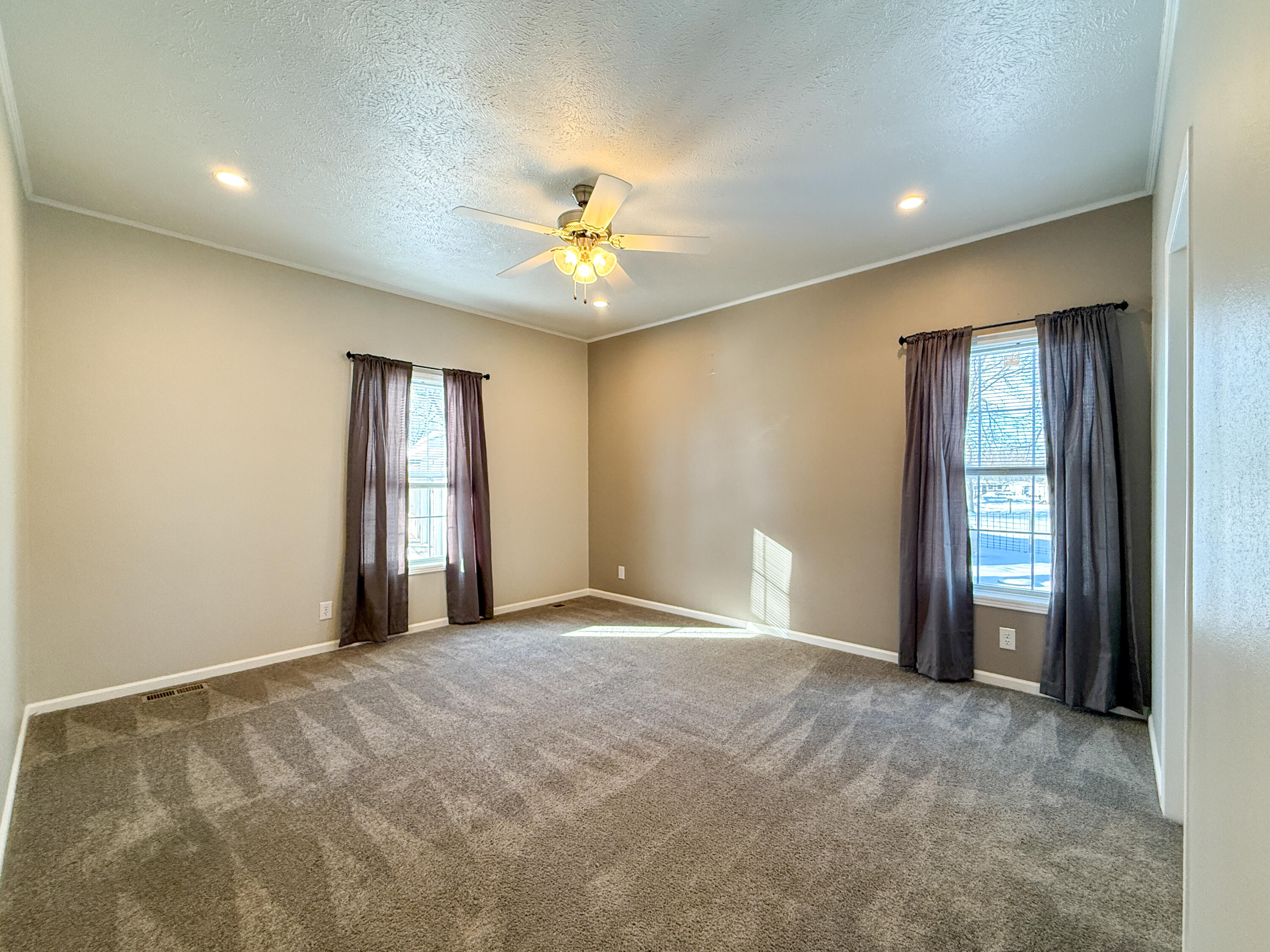 1153 198th Road
