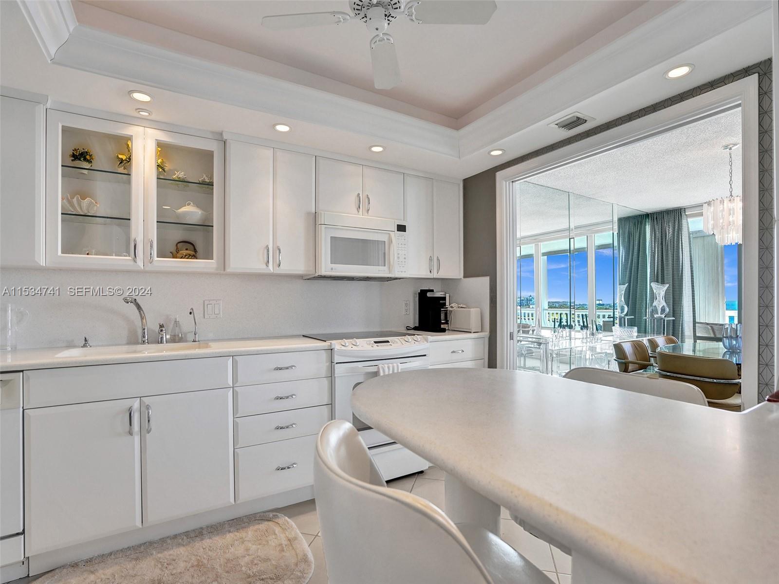 2200 S Ocean Lane 508