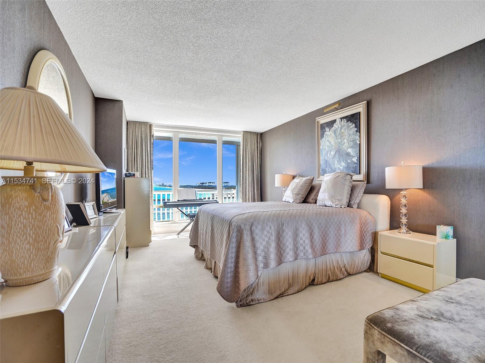 2200 S Ocean Lane 508