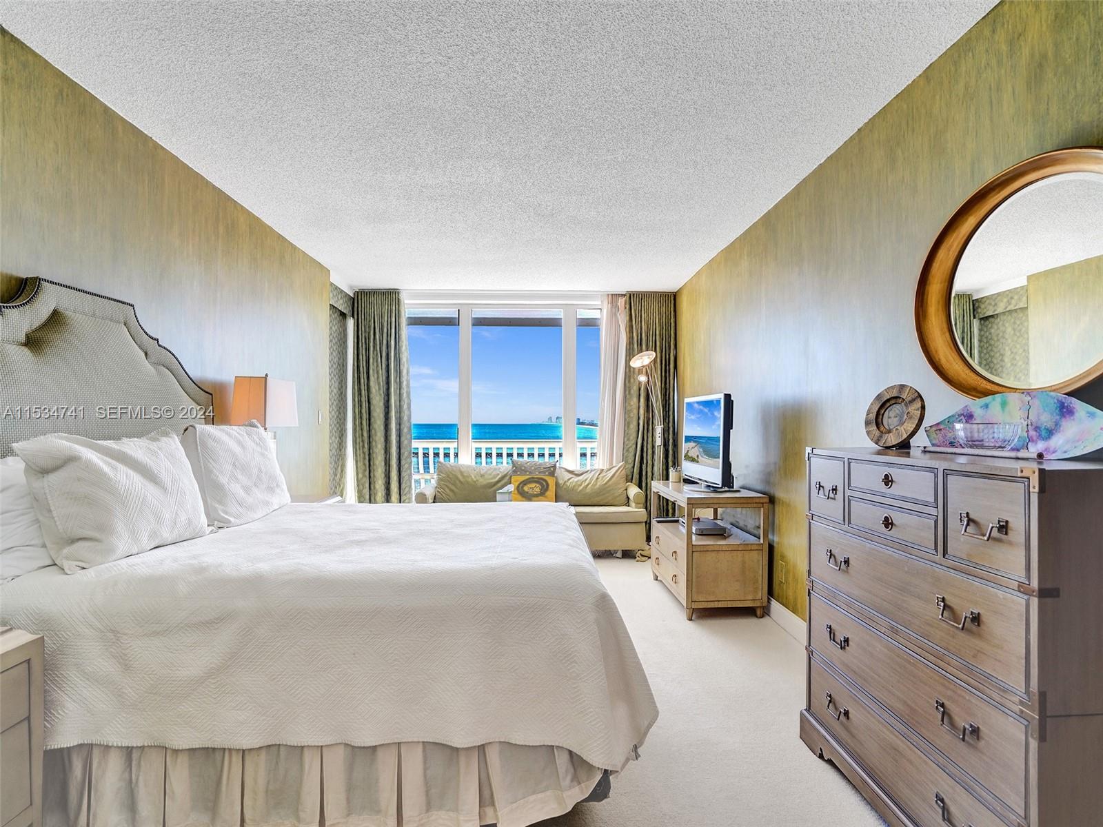 2200 S Ocean Lane 508