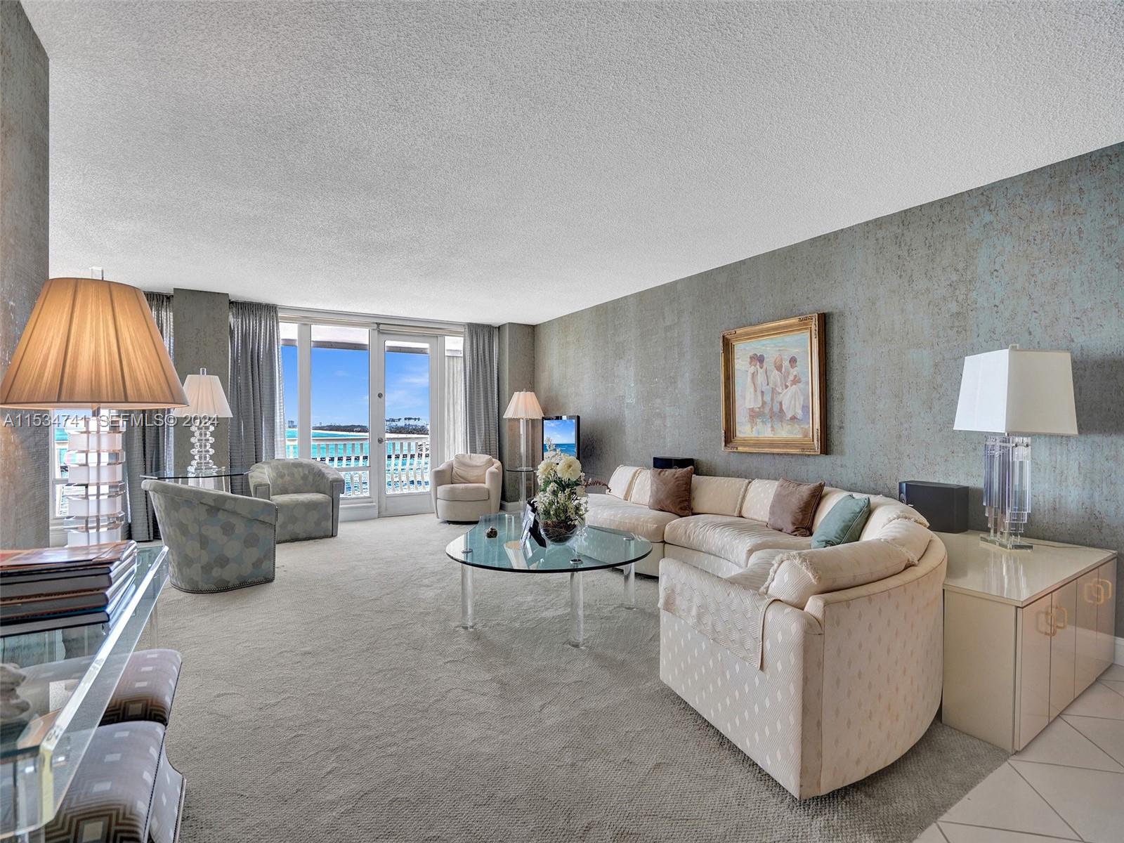 2200 S Ocean Lane 508