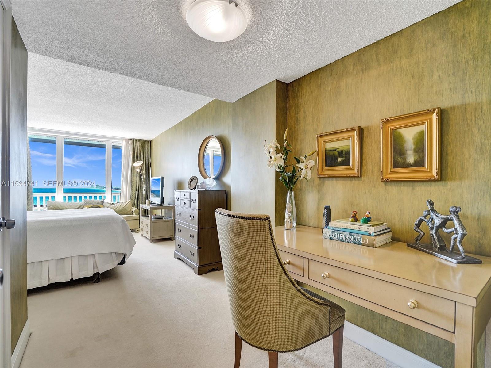 2200 S Ocean Lane 508