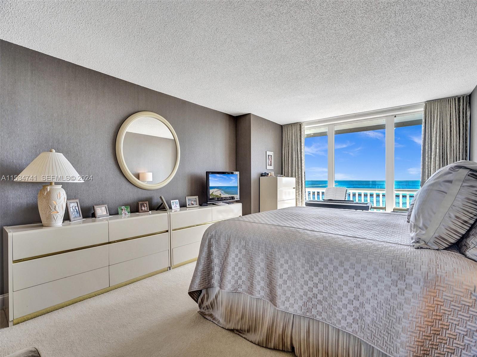 2200 S Ocean Lane 508
