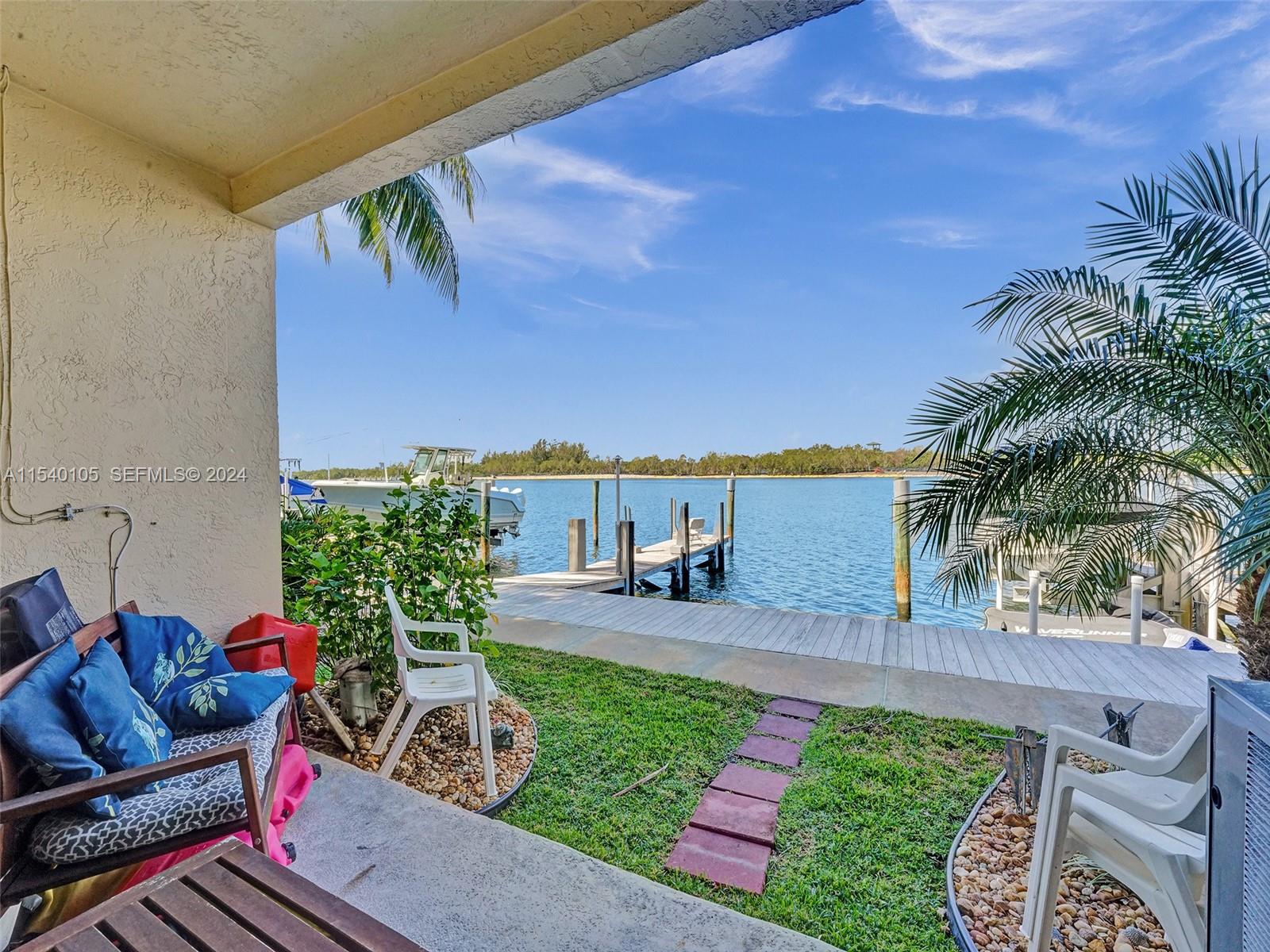 4212 N Ocean Drive