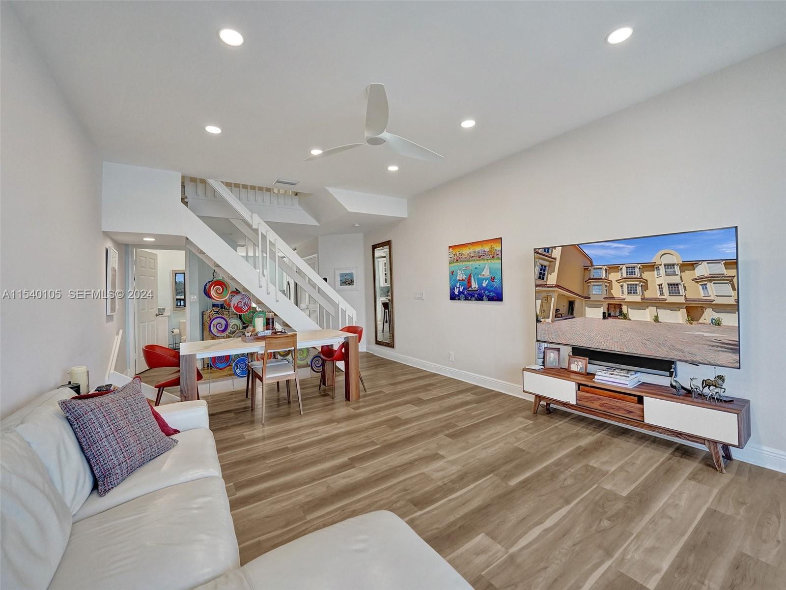 4212 N Ocean Drive