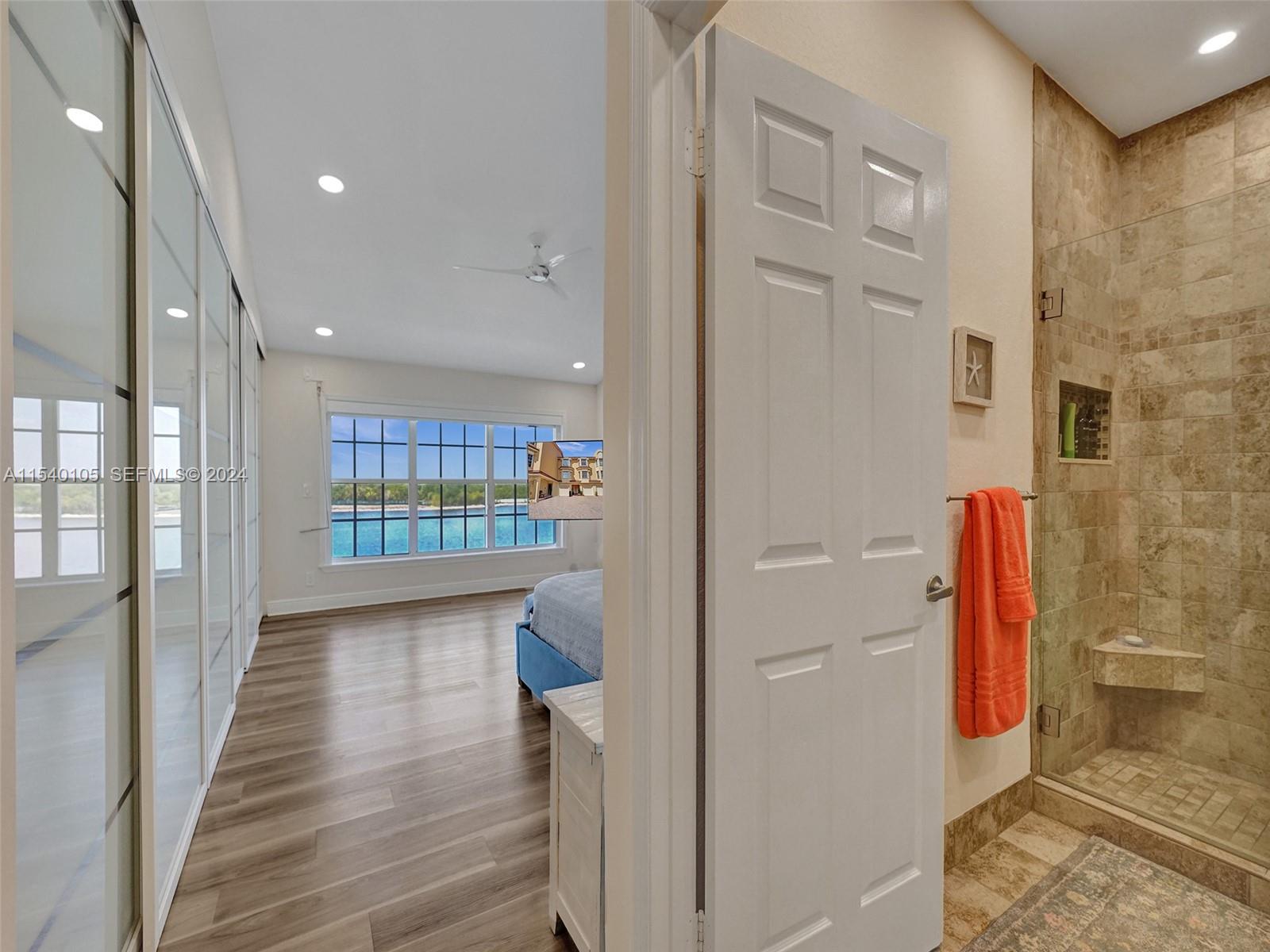 4212 N Ocean Drive