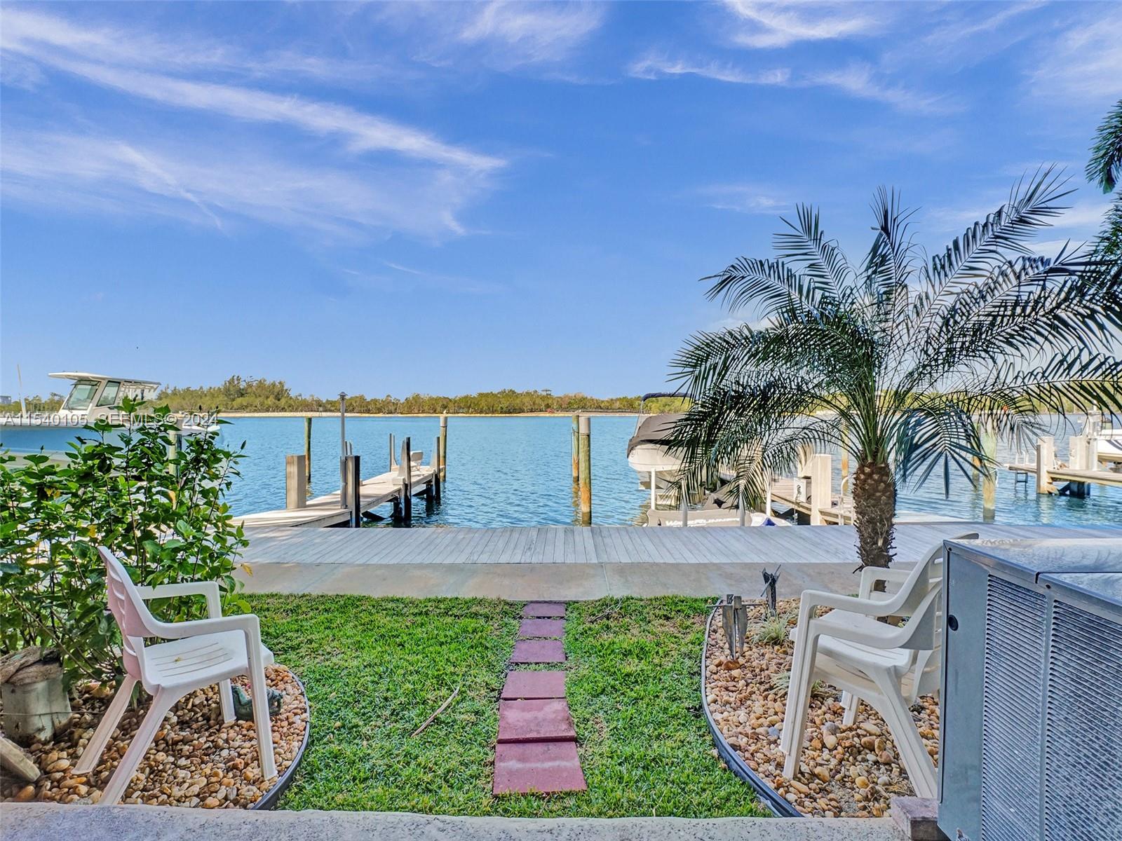 4212 N Ocean Drive