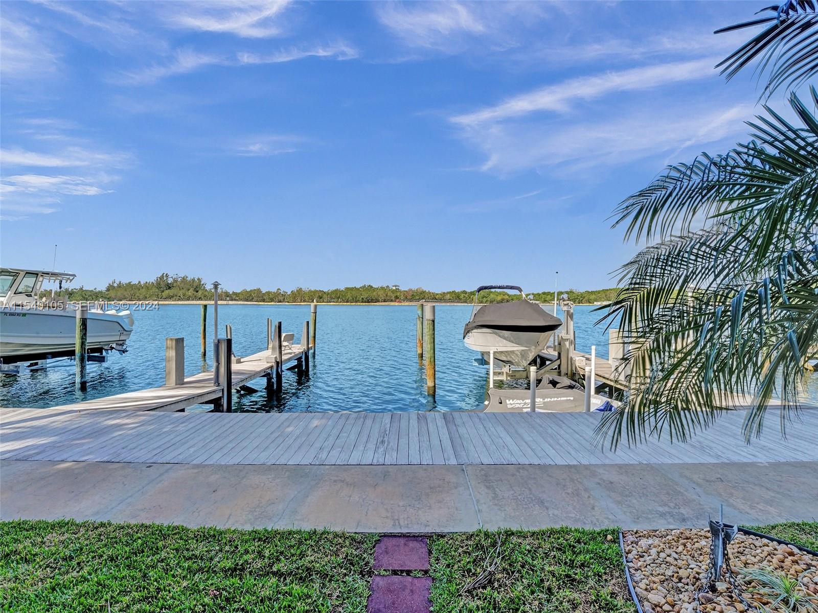 4212 N Ocean Drive