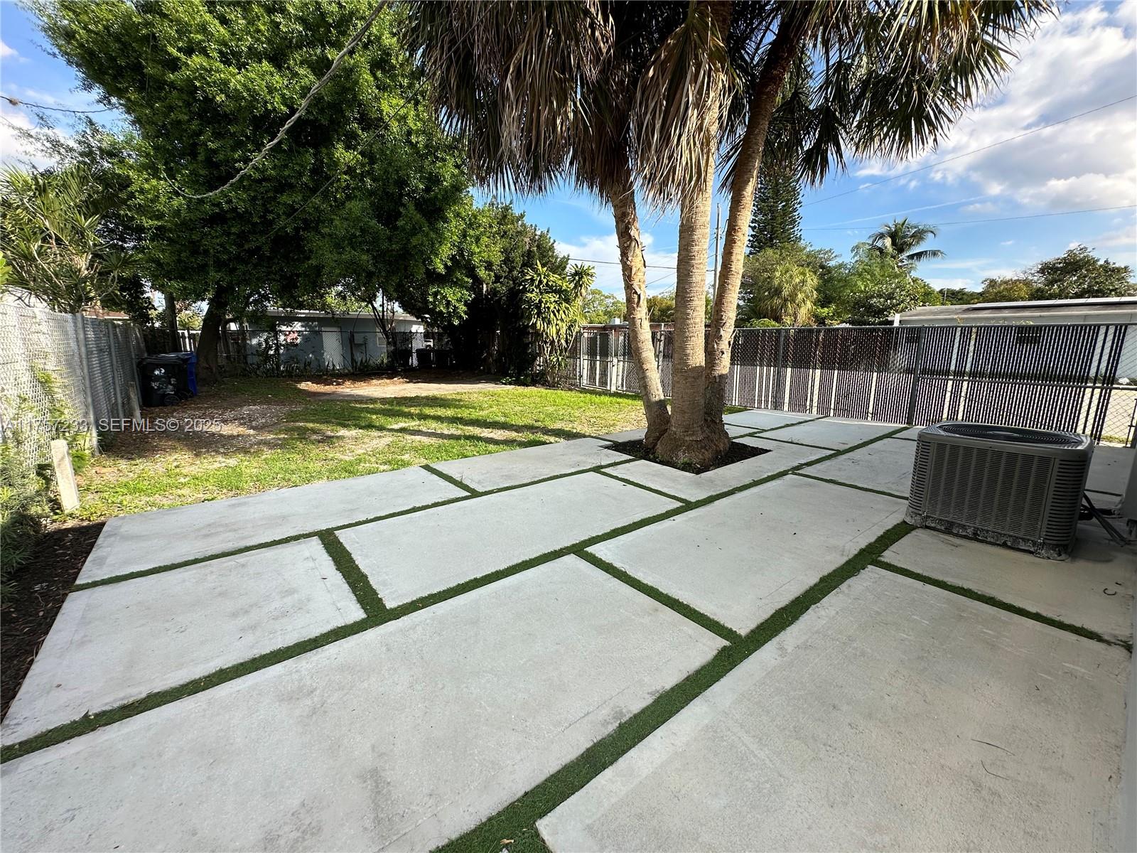 1300 NW 7th Terrace