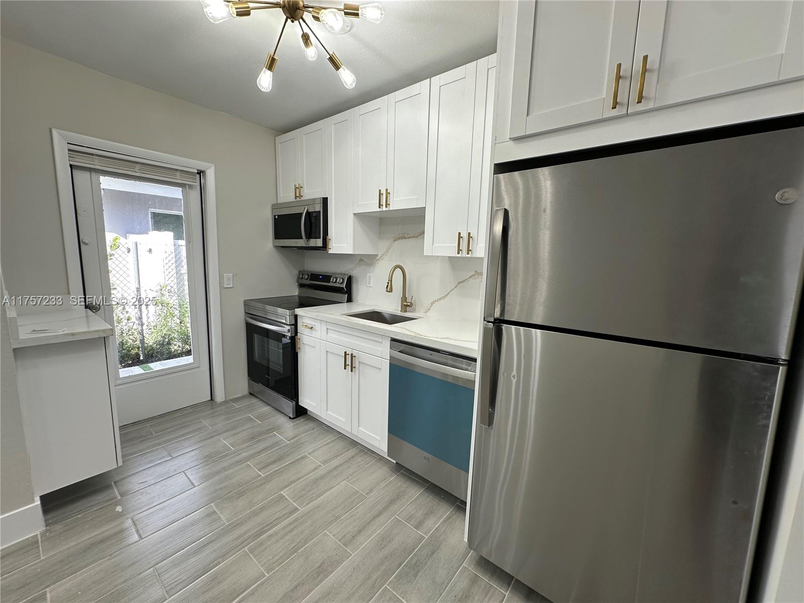 1300 NW 7th Terrace