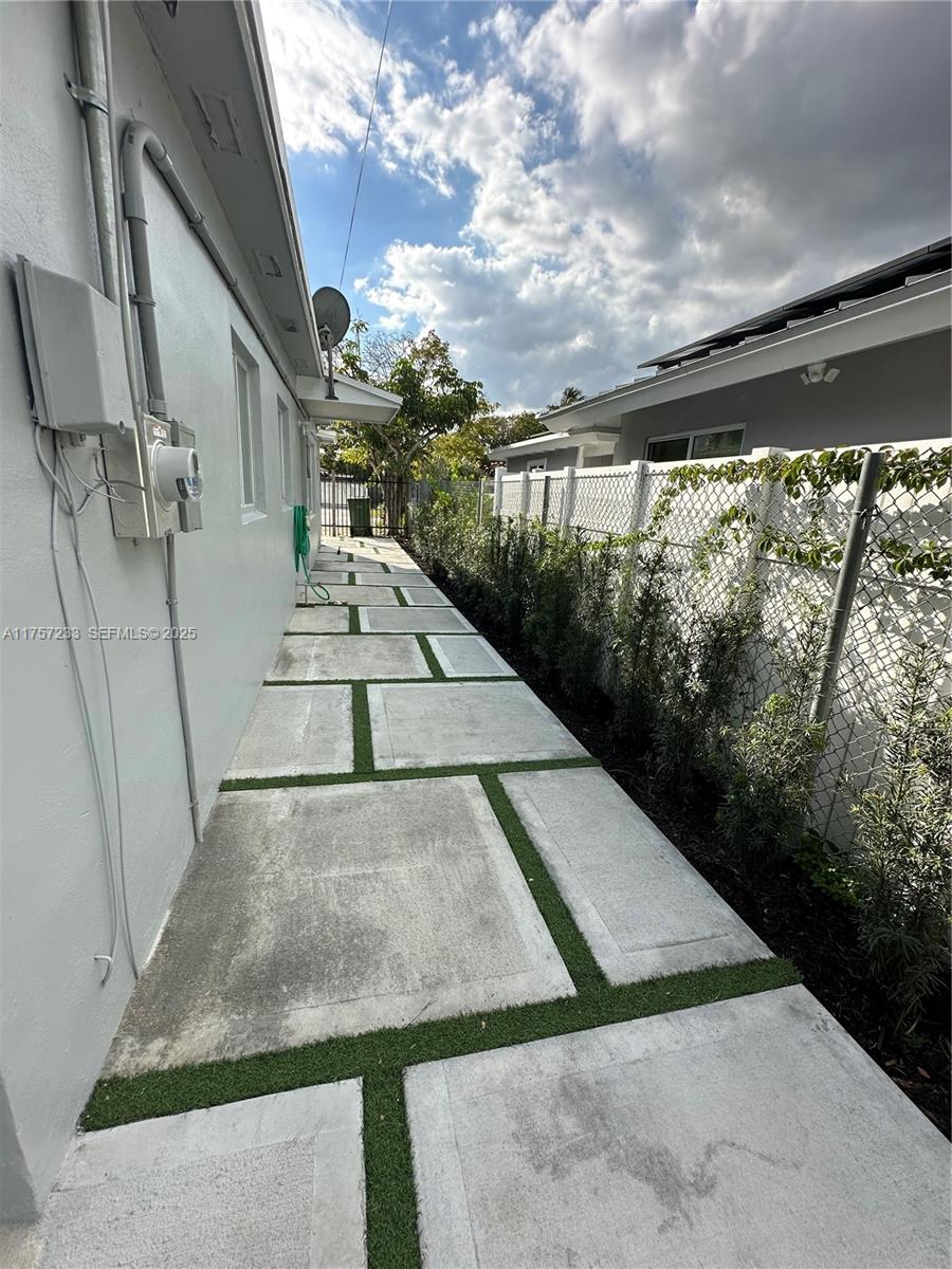 1300 NW 7th Terrace