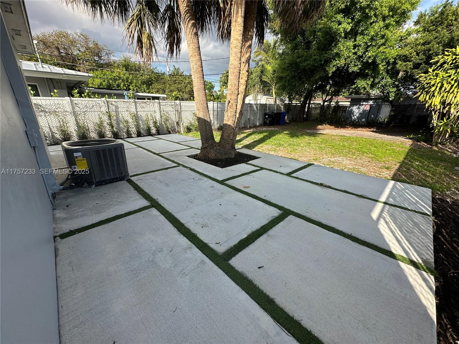 1300 NW 7th Terrace
