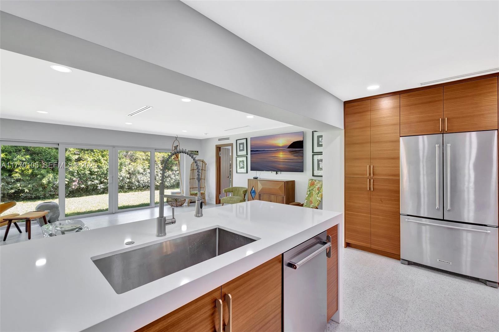 6780 Orchid Drive