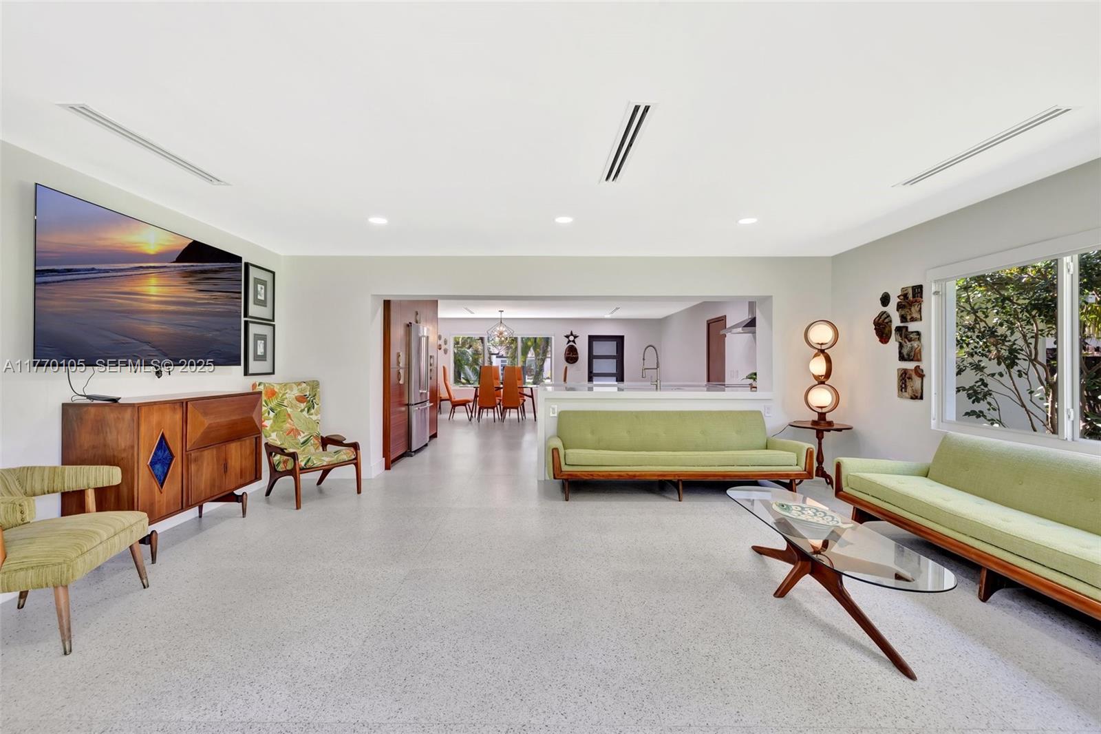 6780 Orchid Drive