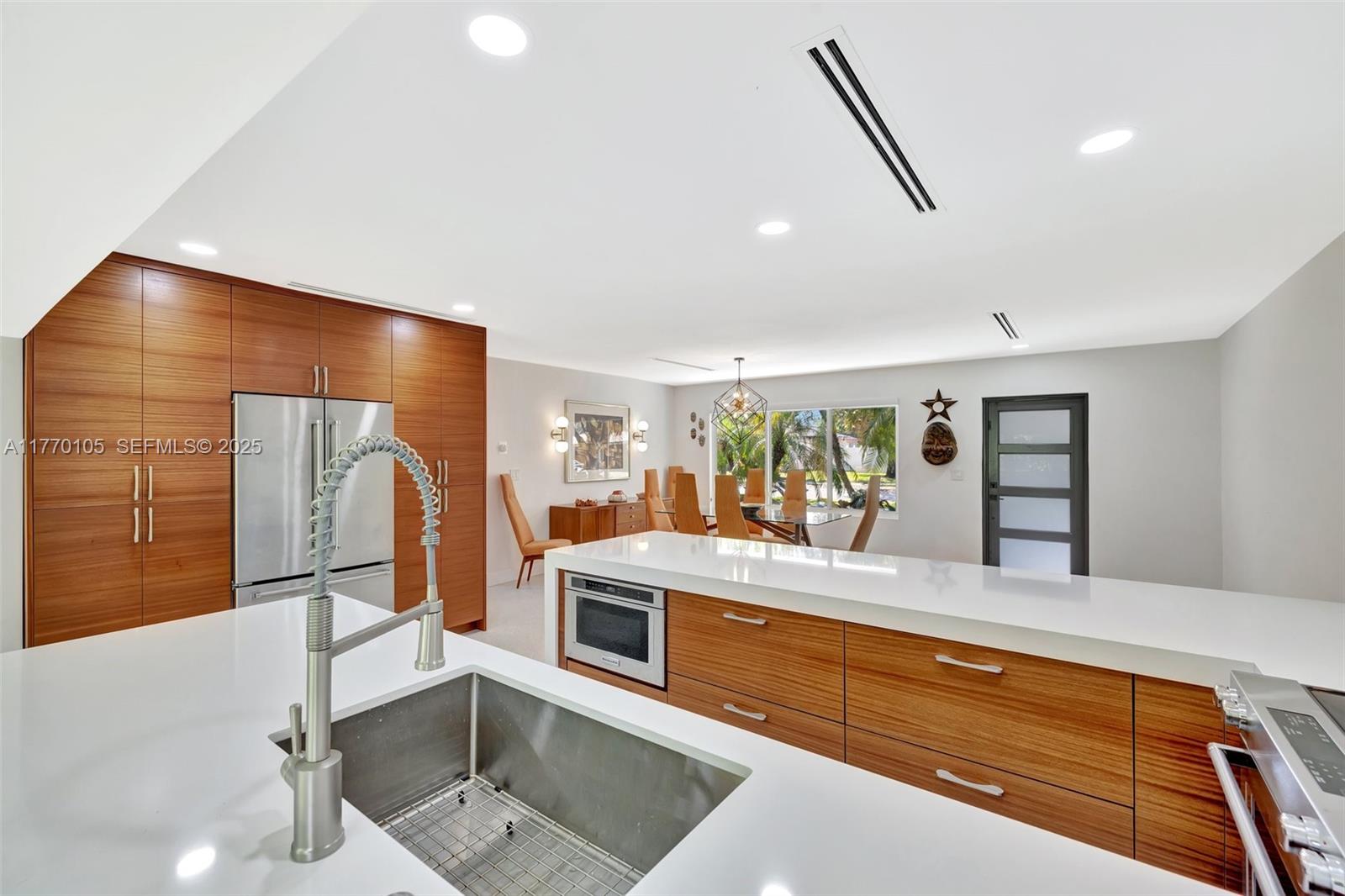 6780 Orchid Drive