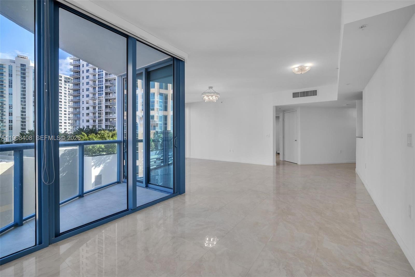 333 Las Olas Way 1208