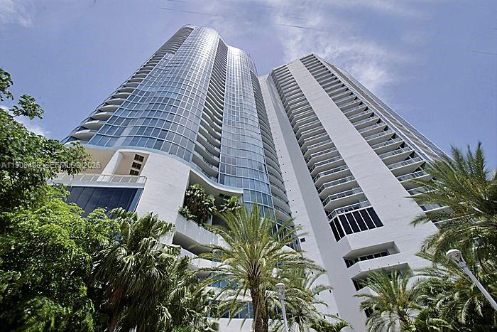 333 Las Olas Way 1208