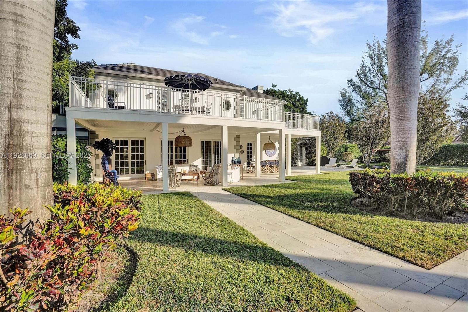 1281 Banyan Road