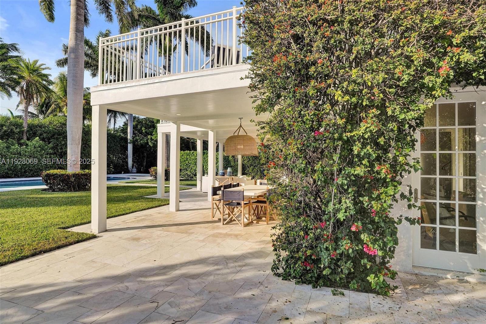 1281 Banyan Road