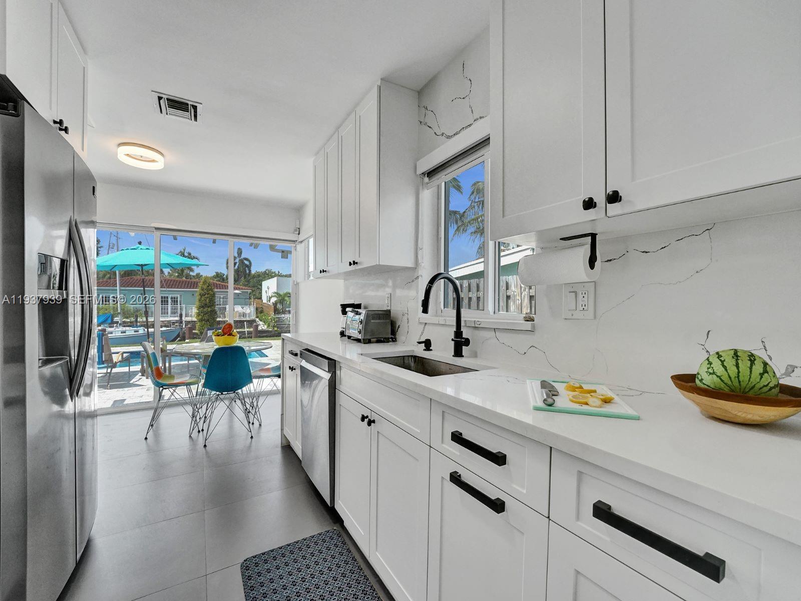 1108 Tangelo Isle