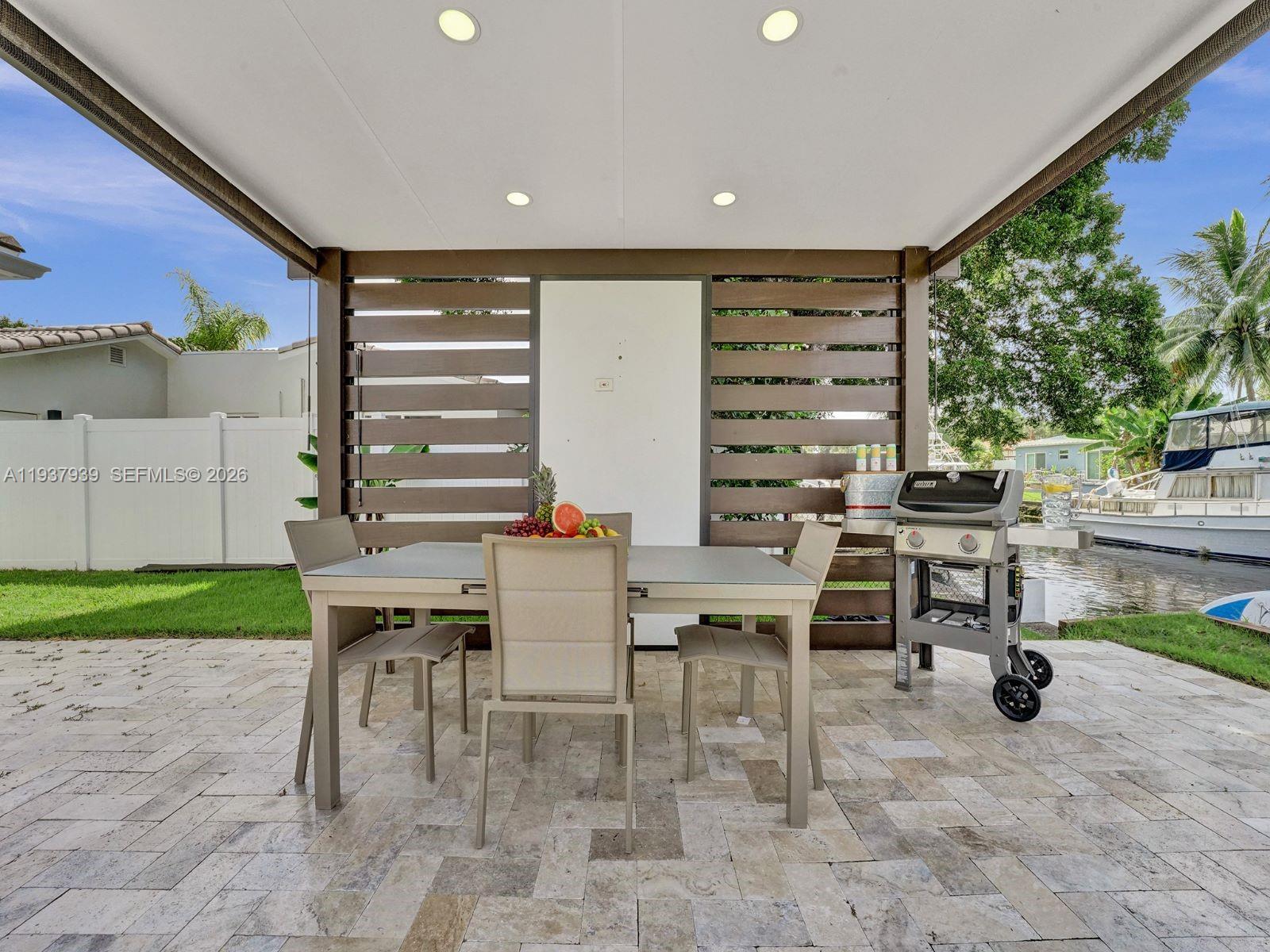 1108 Tangelo Isle