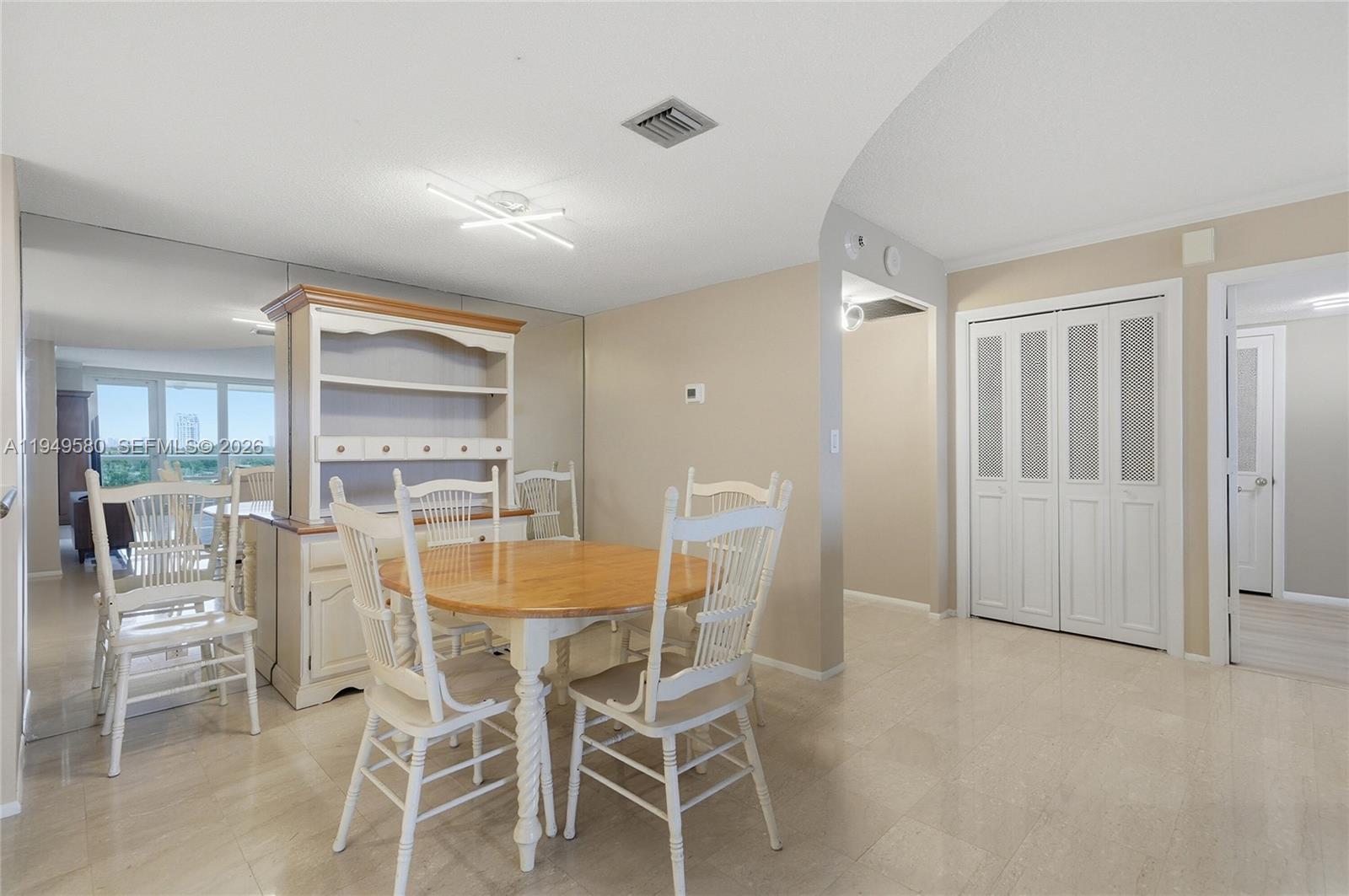 2100 S Ocean Lane 503