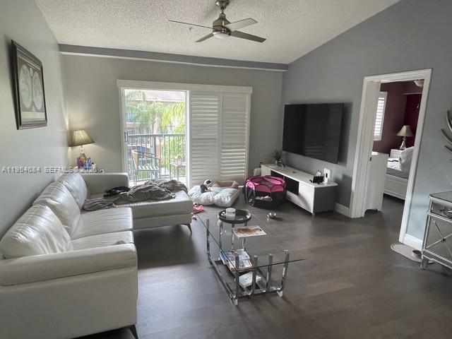 2039 SE 10th Avenue 517