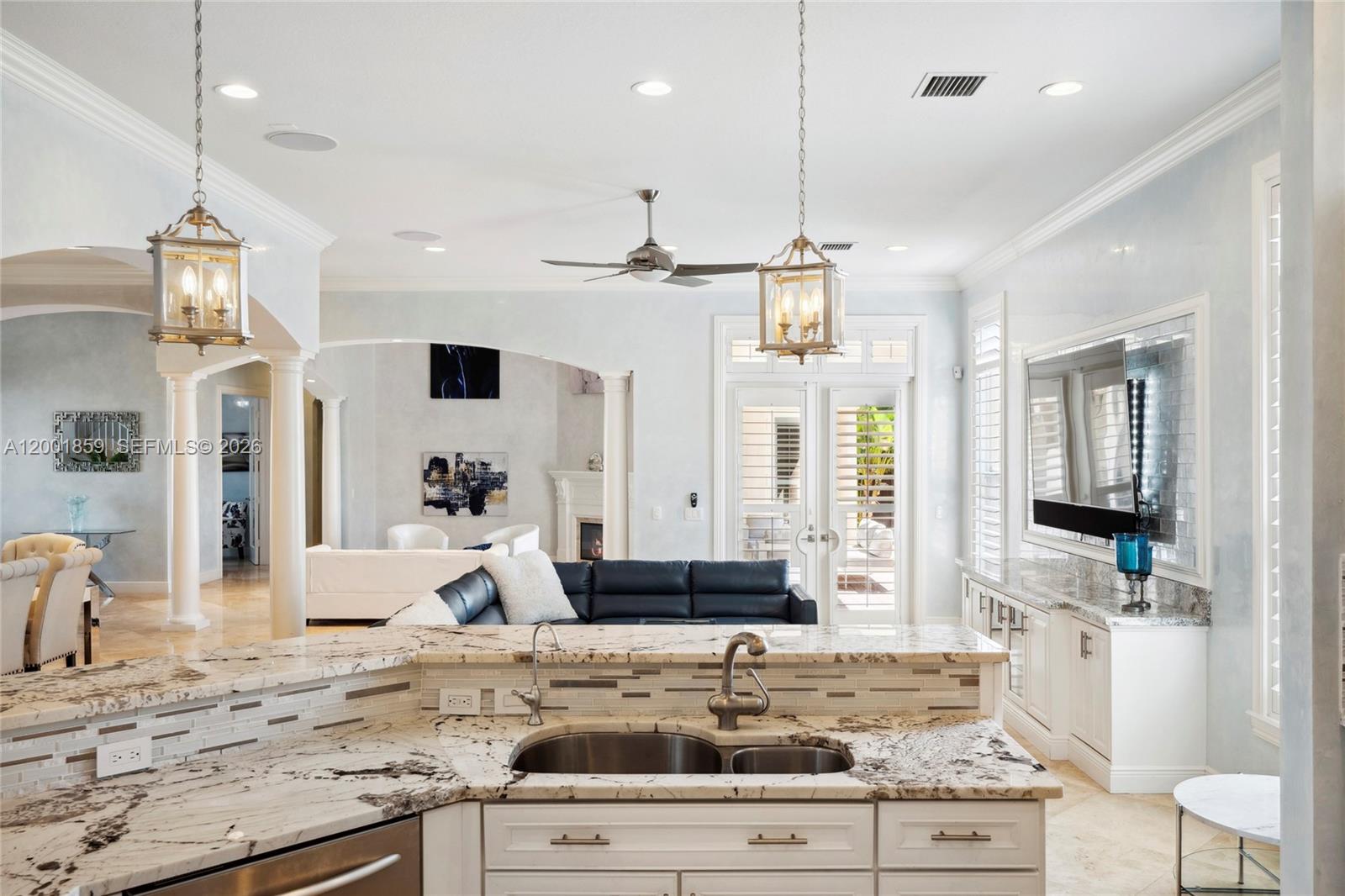 1008 Mandarin Isle