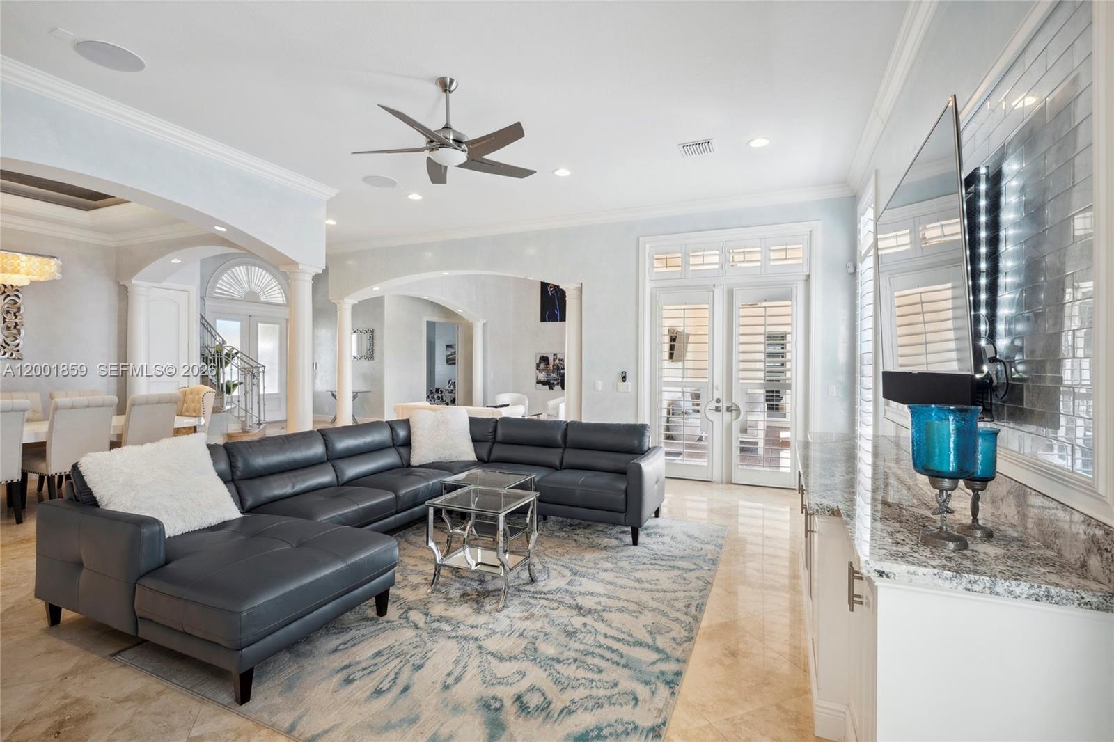 1008 Mandarin Isle