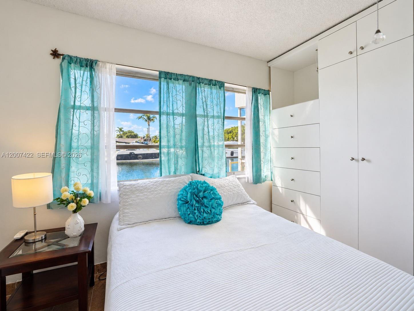 455 Paradise Isle Boulevard 104