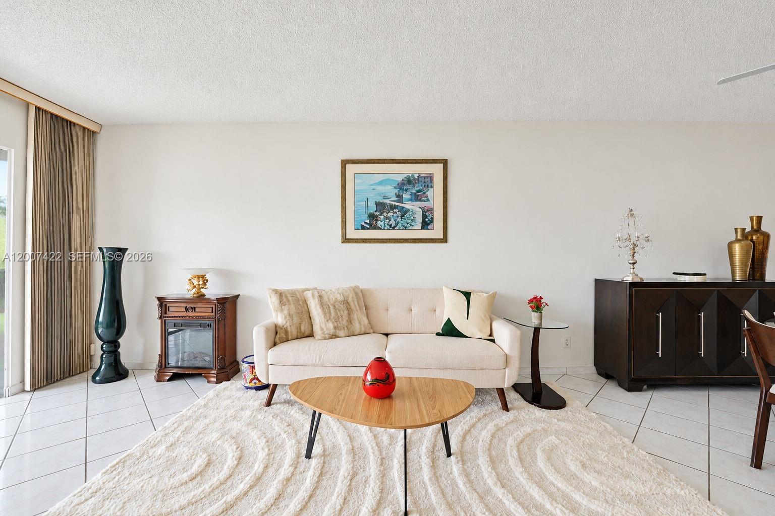 455 Paradise Isle Boulevard 104