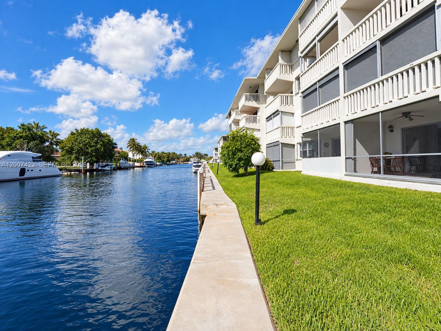 455 Paradise Isle Boulevard 104
