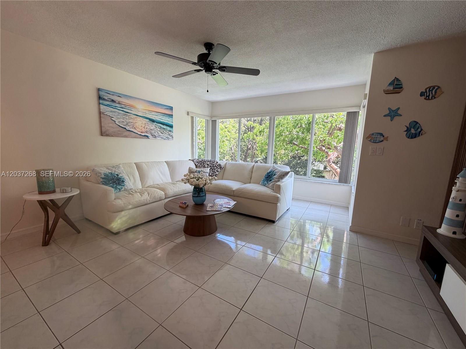 1965 S Ocean Boulevard 208, Lauderdale-By-The-Sea Unit: 208