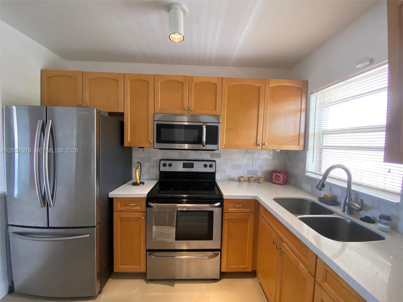 8861 Sunrise Lakes Boulevard Unit: 311