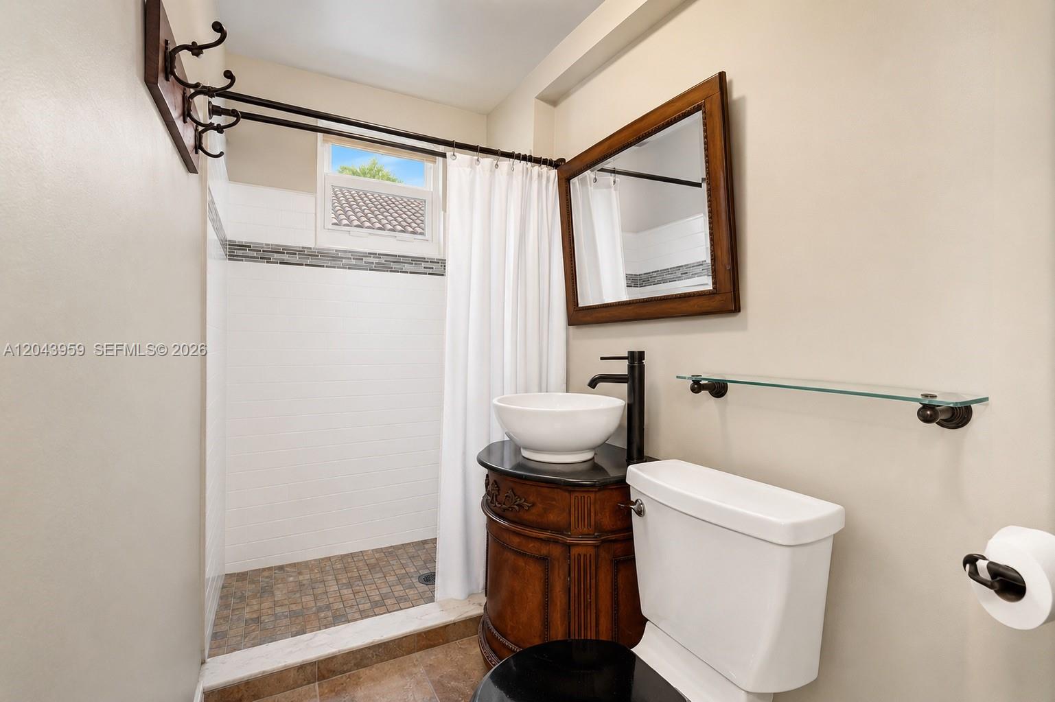 1401 NE 33rd Street