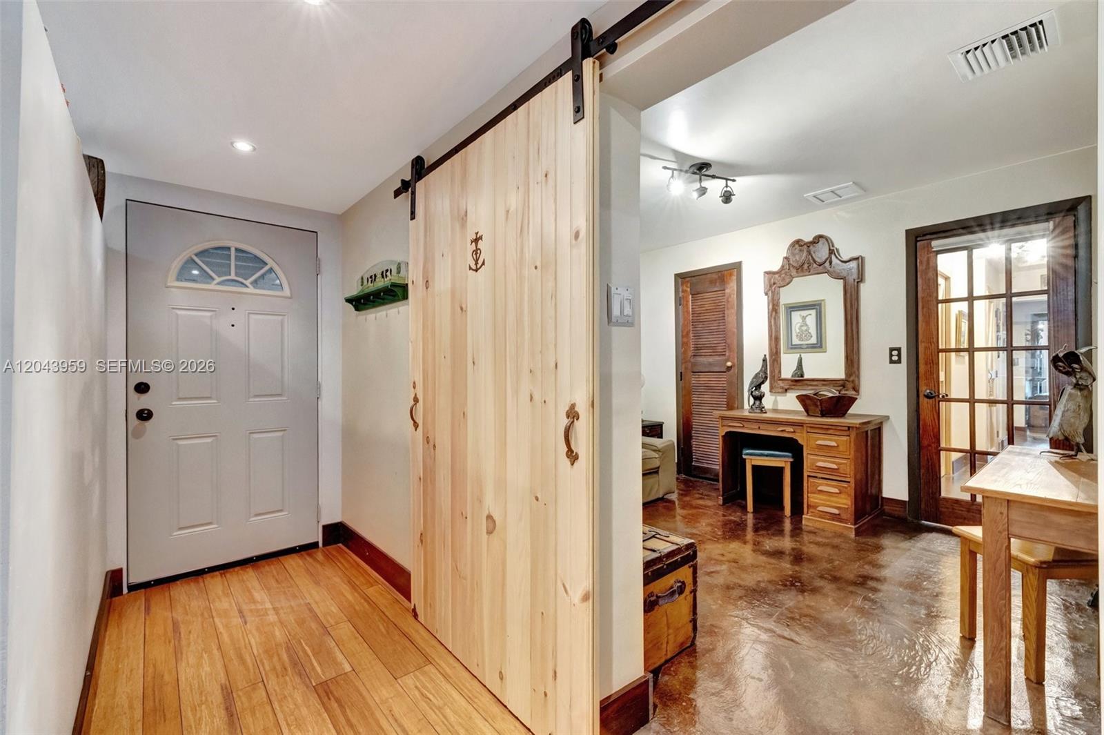 1401 NE 33rd Street