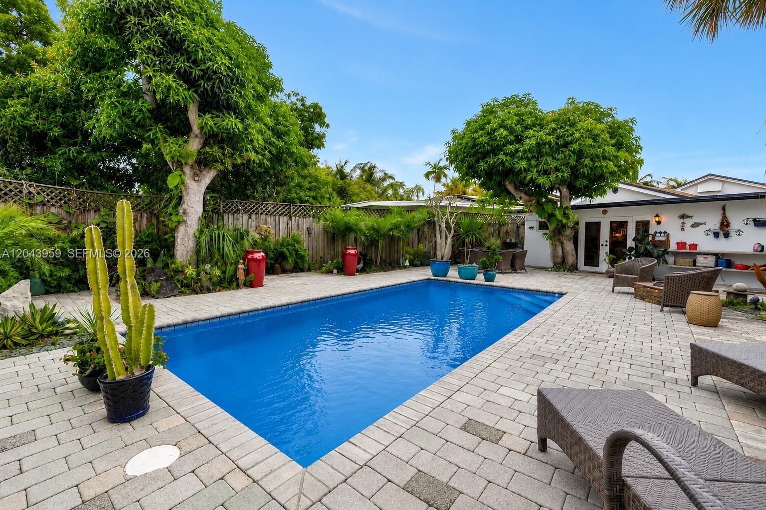 1401 NE 33rd Street