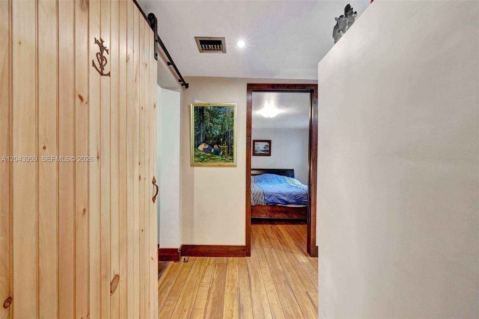 1401 NE 33rd Street