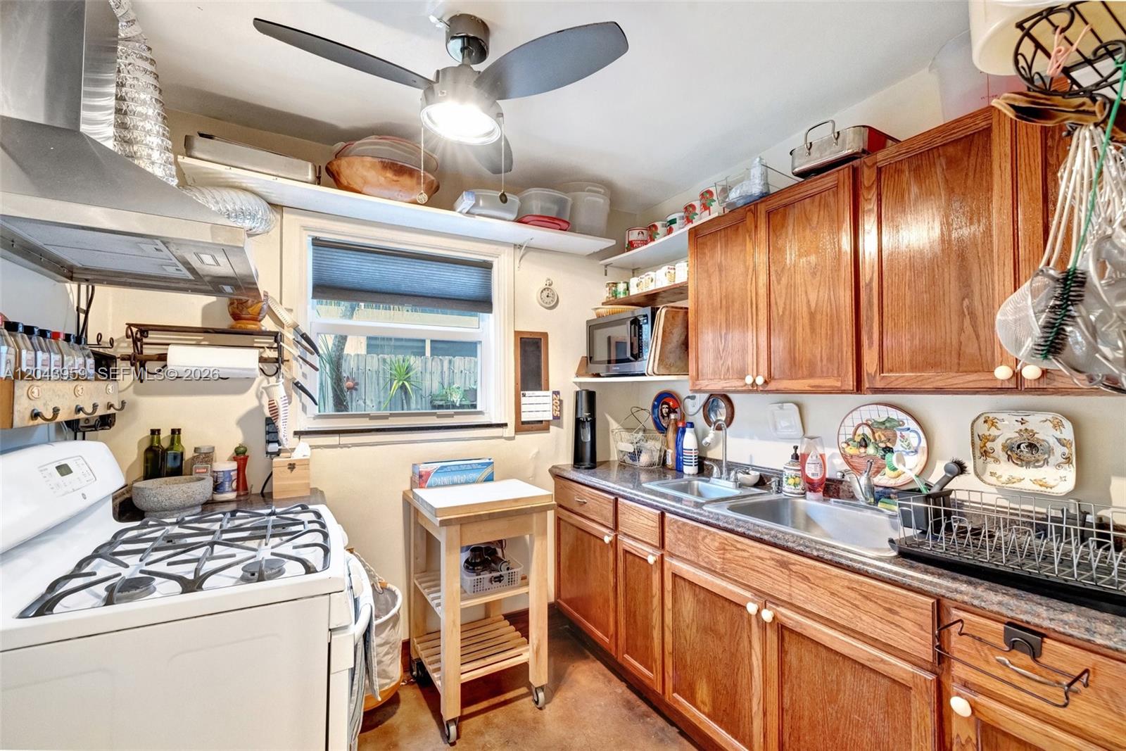 1401 NE 33rd Street